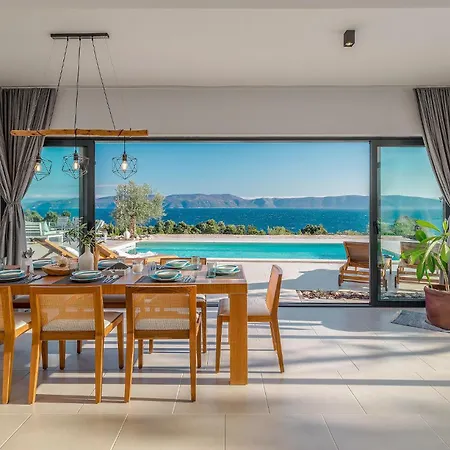 Luxurious In With Sauna *