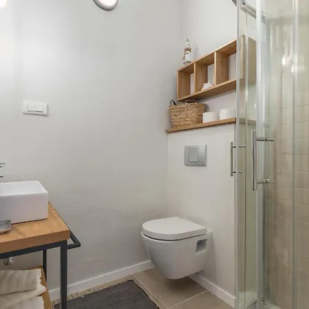 בית נופש Amazing Home In Ravni With Sauna ראבני