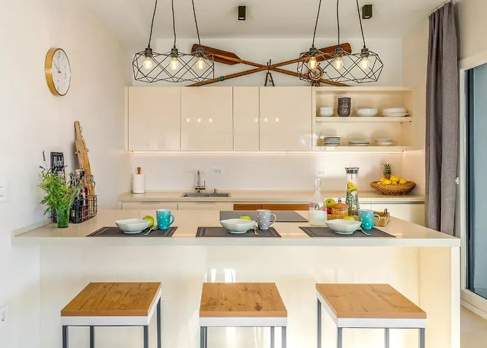 Luxurious In With Sauna Равни