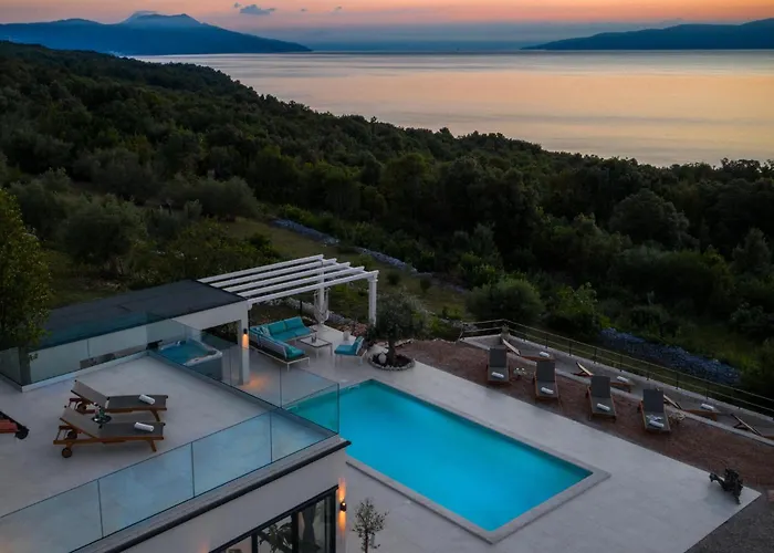 Luxurious In With Sauna