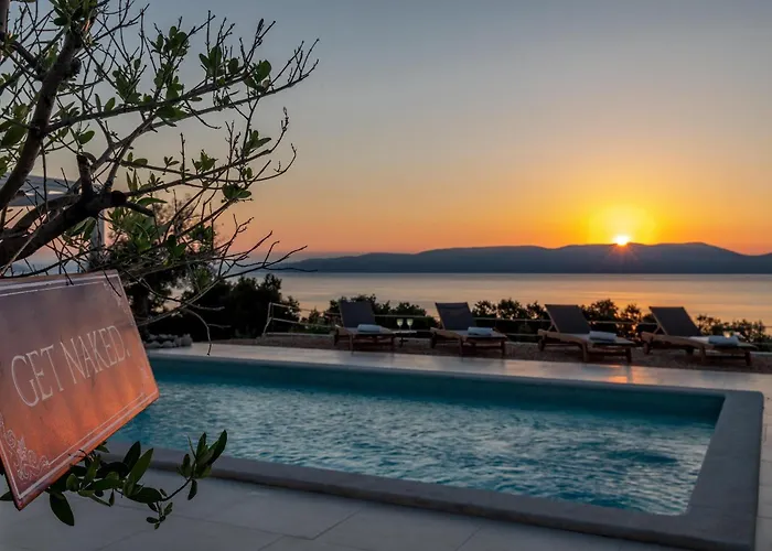 Luxurious In With Sauna *