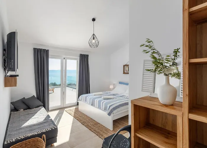 Дом отдыха Luxurious In With Sauna *