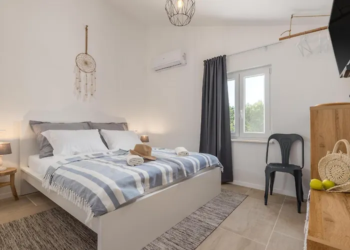 Luxurious In With Sauna * Равни