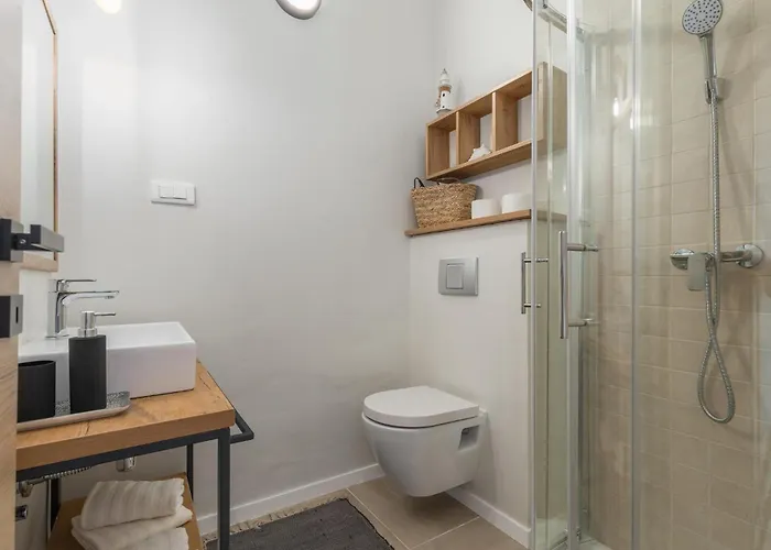 Дом отдыха Luxurious In With Sauna Равни